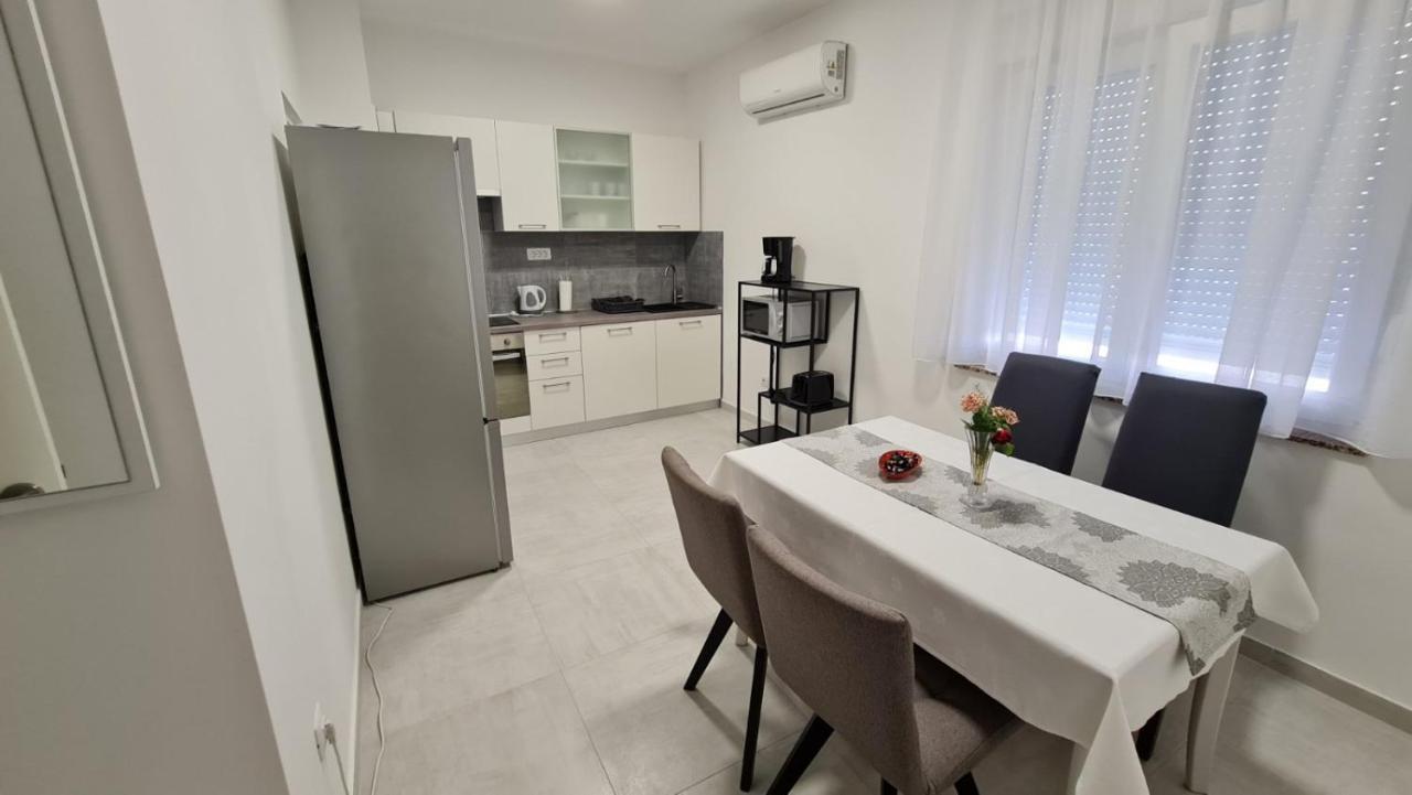 Apartman Magnolija Rijeka Ngoại thất bức ảnh